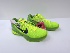 Kobe 6 Protro Grinch edizione
